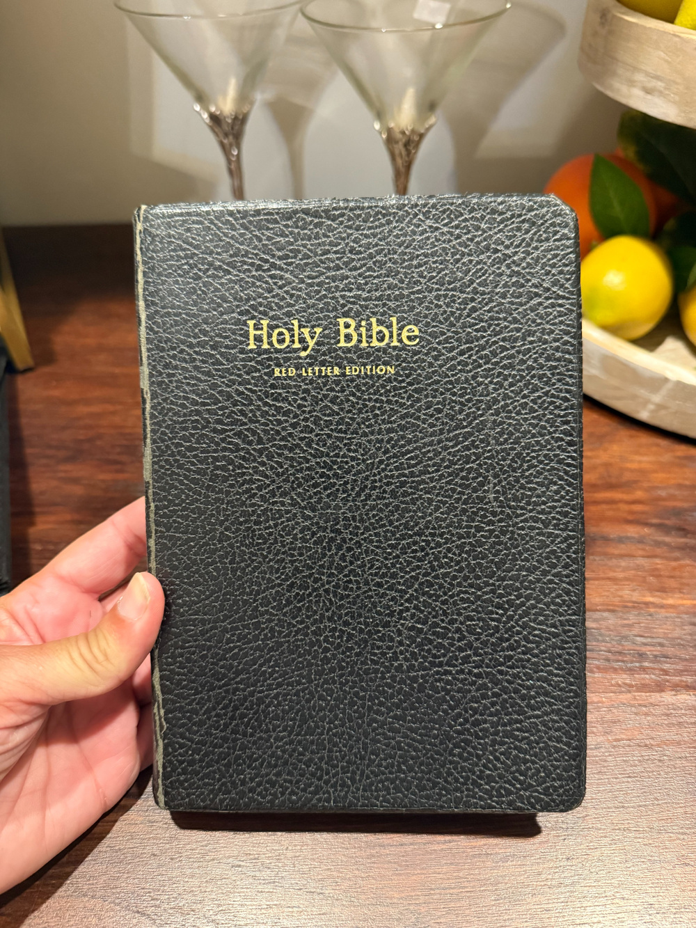 Holy Bible King James Version Dictionary World Black Leather Pocket Edition
